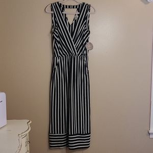 Women's jumpsuit, NWT.